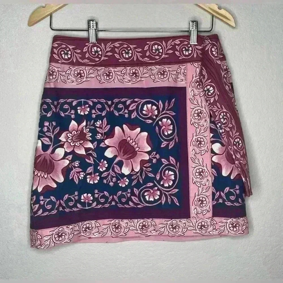 Farm Rio Ainika Charm Overlapped Denim Mini Skirt Size M 28 NWT - Picture 6 of 10